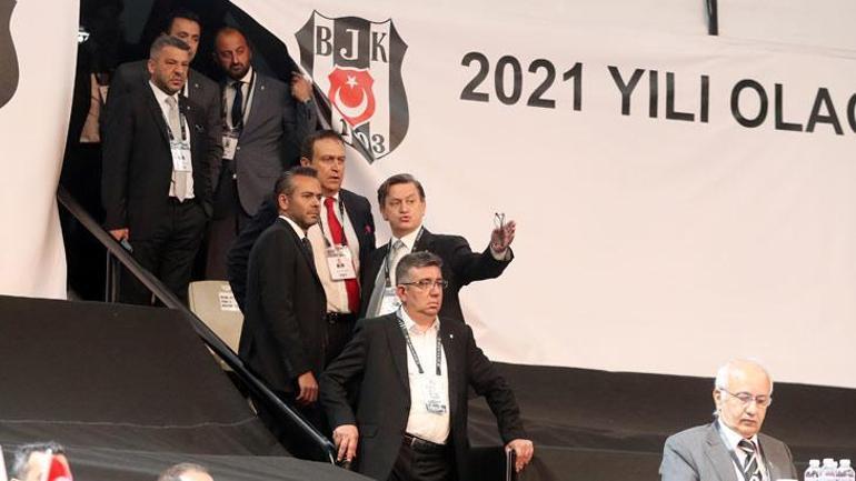 Beşiktaş Mali Genel Kurulunda arbede Salon karıştı