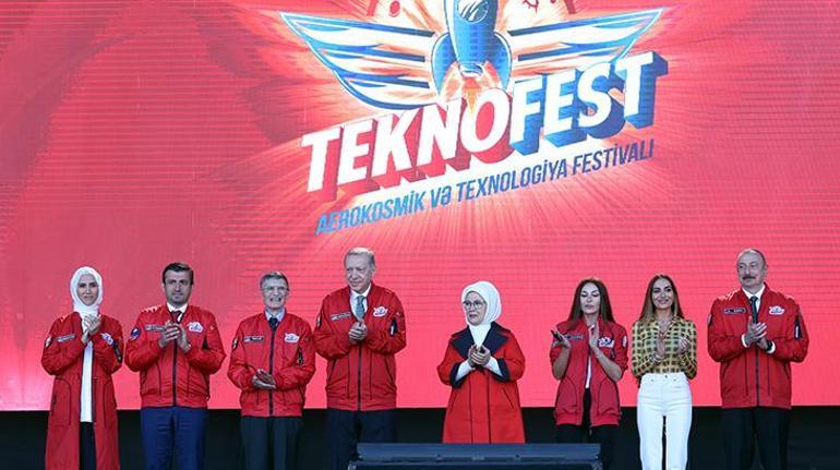 Azerbaycanda TEKNOFEST rüzgarı Erdoğan ve Aliyev kazanan takımlara ödüllerini verdi