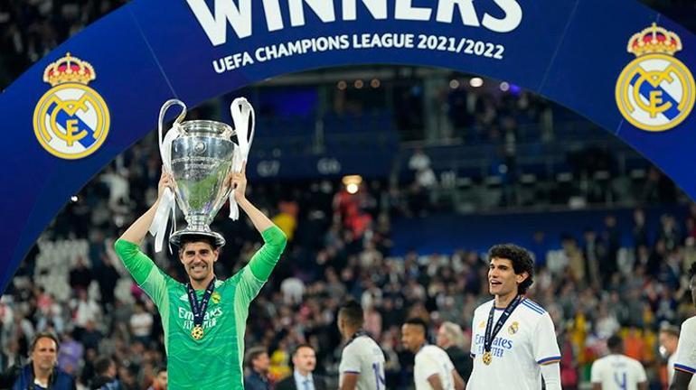 Son dakika haberi: Real Madridin yıldızı UEFA Şampiyonlar Ligi tarihine geçti Saygı görmüyorum