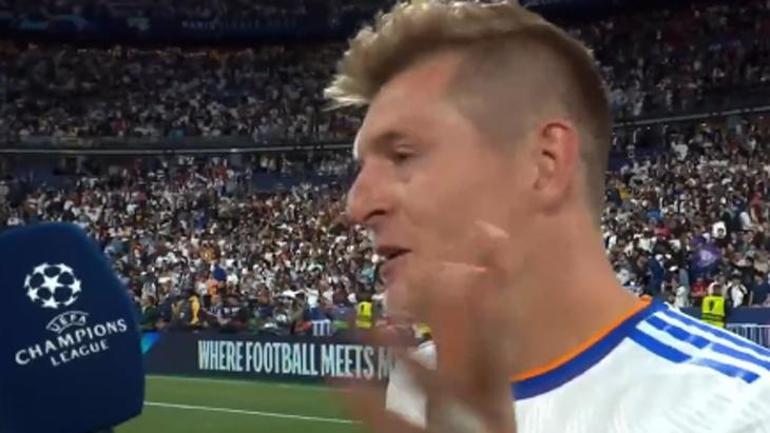 Toni Kroosu Şampiyonlar Ligi finali sonrası çıldırtan soru Röportajı terk etti