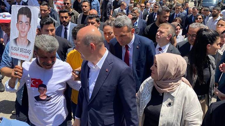 Evlat nöbetinde 1000inci gün Erdoğan, Soylunun telefonundan ailelere seslendi