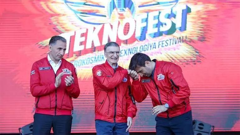 Azerbaycan’da TEKNOFEST rüzgârı esti, yüz binler TEKNOFEST’i kucakladı