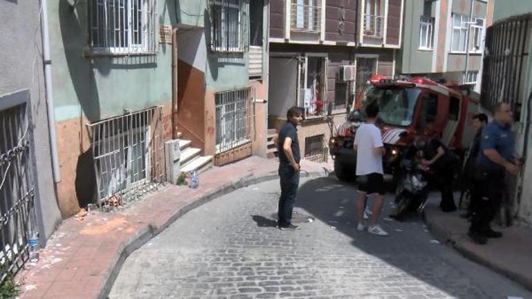 Beyoğlunda torununu kurtardı kendisi öldü