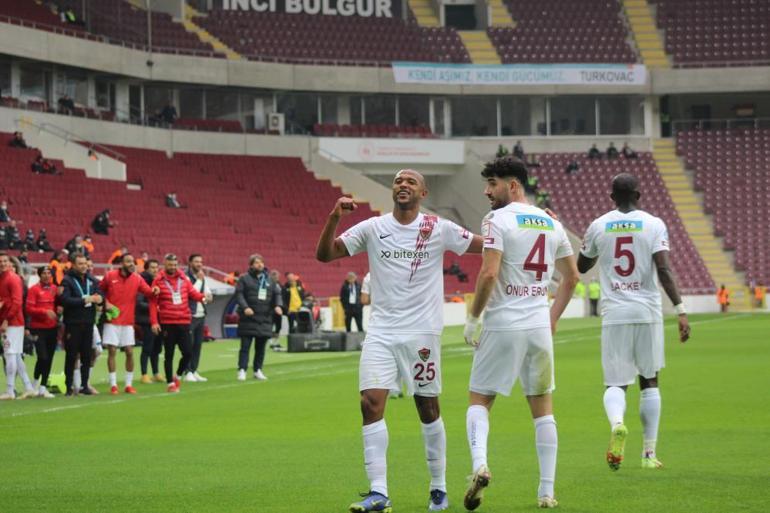 Süper Ligde 11 futbolcu hat-trick yaptı