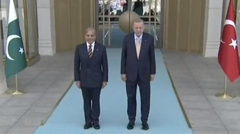 Cumhurbaşkanı Erdoğandan Pakistan Başbakanı Şerife resmi törenle karşılama