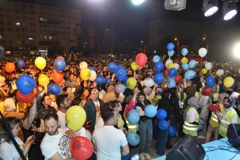 SMA hastası Alp bebek, mehter takımı gösterisiyle tedavi için Dubaiye uğurlandı