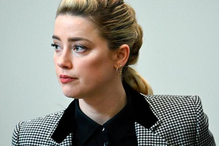 Amber Heard-Johnny Depp davasının stenografı açıkladı: Uyuyan jüri üyeleri vardı