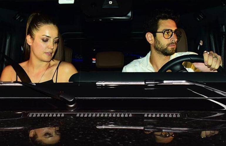 İrem Sak ve Furkan Korkmazın baş başa Çeşme tatili