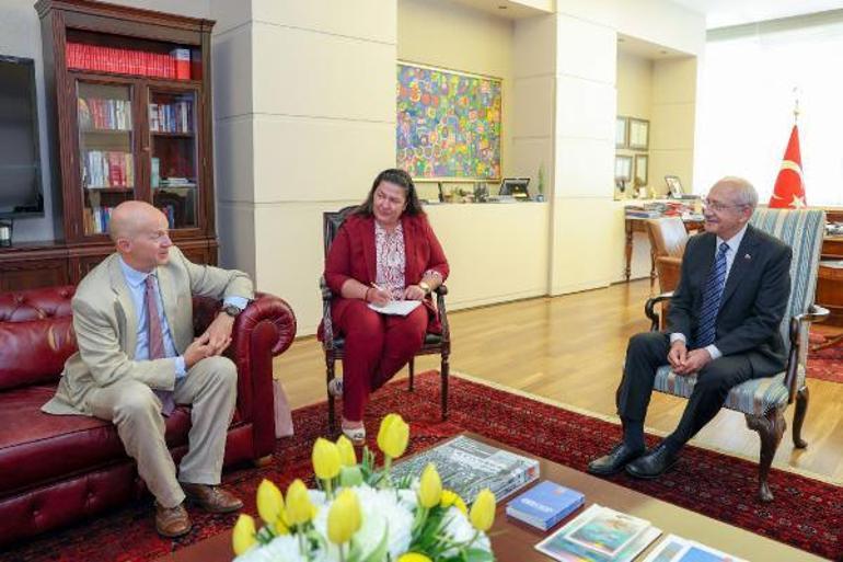 Kılıçdaroğlu, İngilterenin Ankara Büyükelçisi Chilcottu kabul etti