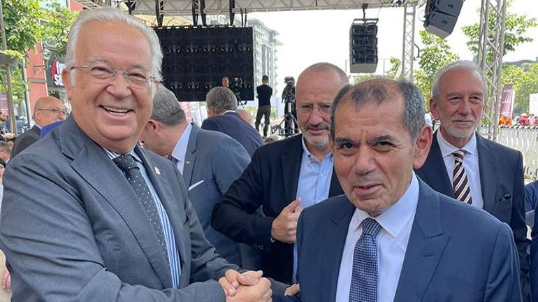 Galatasaray başkanını seçiyor Dursun Özbek ve Eşref Hamamcıoğlu yarışıyor