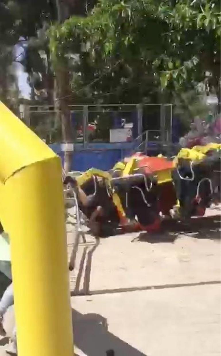 Lunaparkta feci olay Salıncak platformdan çıktı, çocuklar altında kaldı