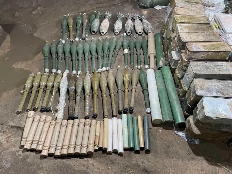 PKKnın girilemez dediği yere operasyon: Çok sayıda silah ve mühimmat ele geçirildi