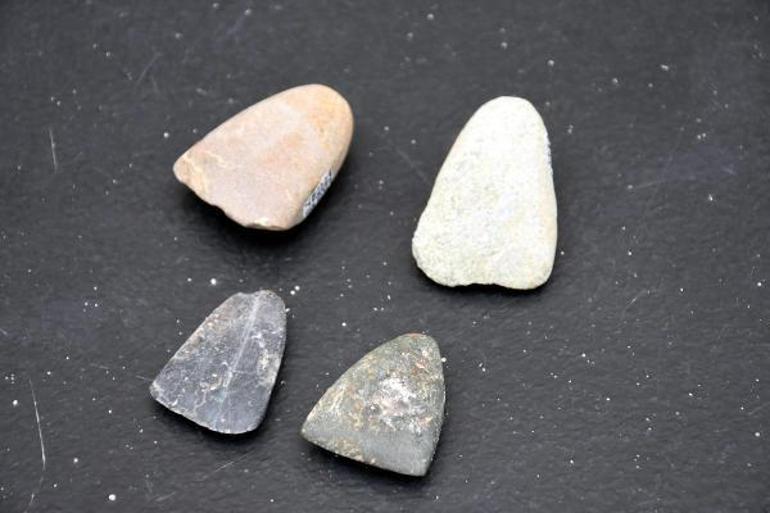 Tarihe ışık tutuyor 8 bin 200 yıllık kesici aletler bulundu