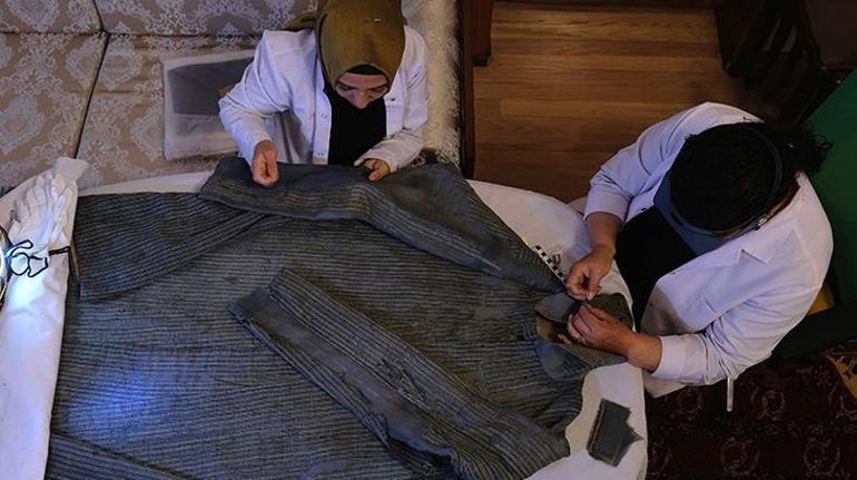 Mevlananın restore edilen kıyafetleri, boyu ve kilosunu ortaya çıkardı