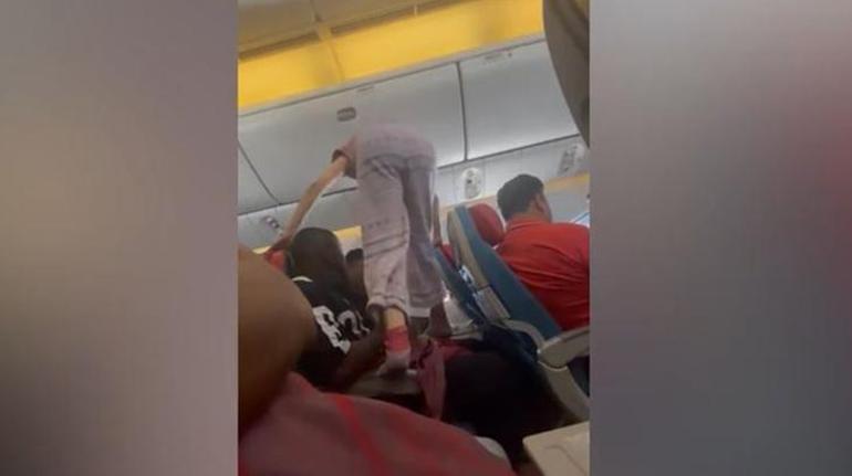 Uçakta pes dedirten hareket Sosyal medyayı salladı