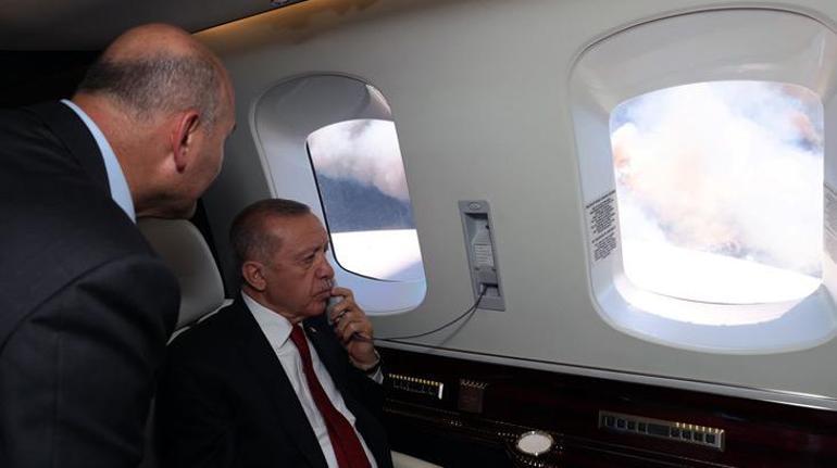 Cumhurbaşkanı Erdoğan, yangın bölgesinde helikopterle inceleme yaptı