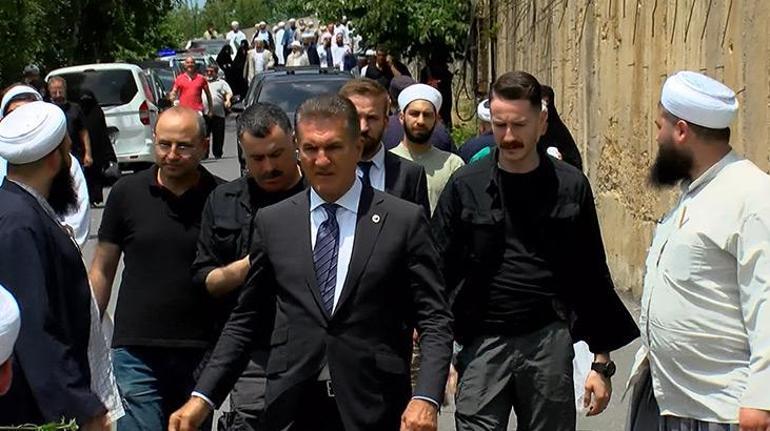 İsmailağa Cemaati Lideri Mahmut Ustaosmanoğlu vefat etti