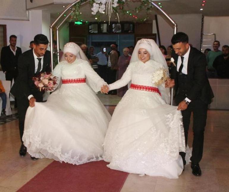 İkiz gelinler, aynı düğünde kuzenler ile dünyaevine girdi