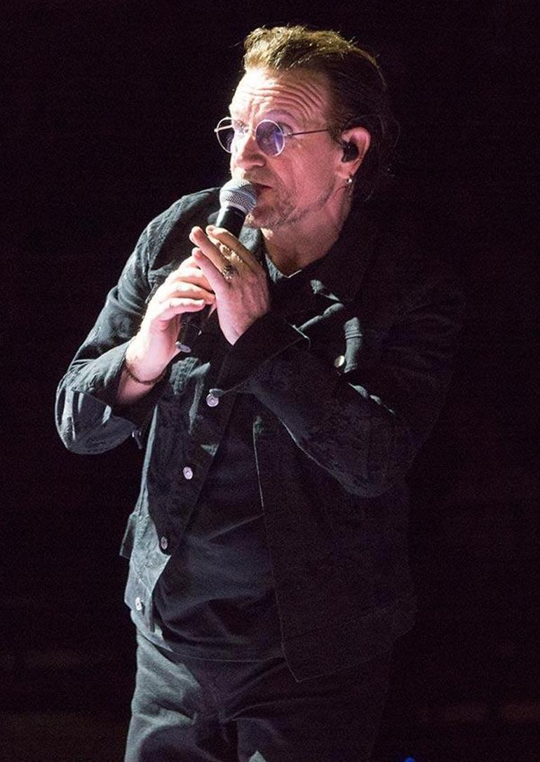 U2 solisti Bono: Varlığını yıllar sonra öğrendiğim bir erkek kardeşim var