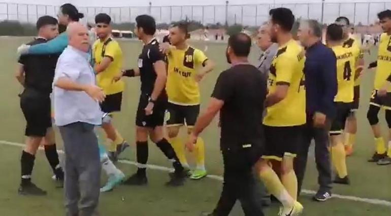 Gaziantep’te futbolcudan hakeme çirkin saldırı Maç tatil edildi