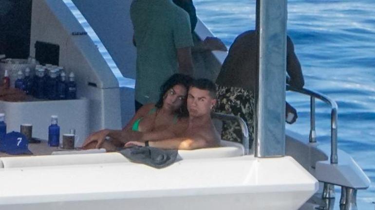 Cristiano Ronaldo ve Georgina Rodriguez tatilde Dikkat çeken görüntü