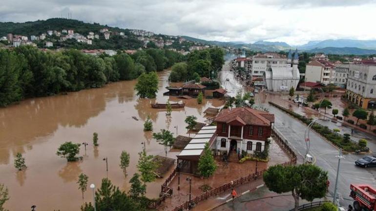 Bartını sel vurdu Kent iki gün sonra böyle görüntülendi