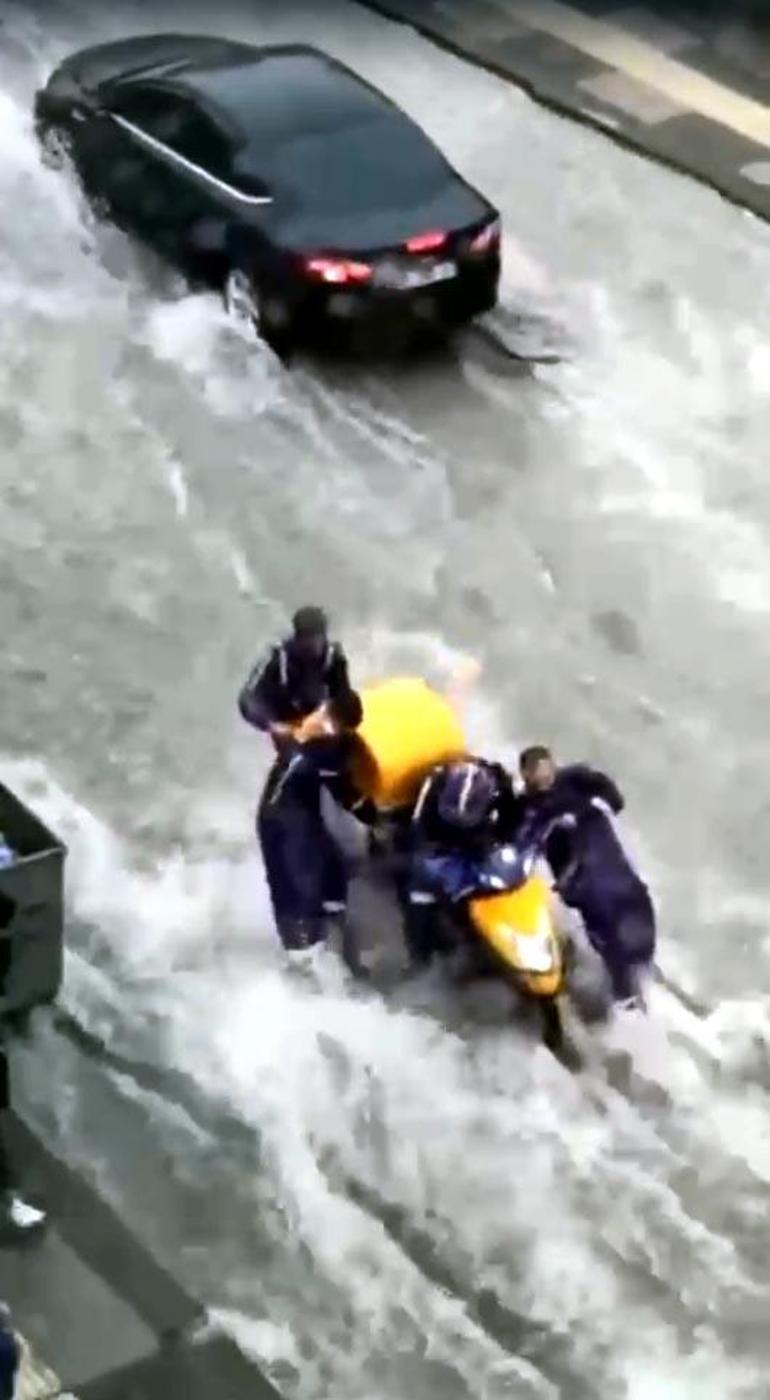 Ankarada sağanak Su basan binada 1 kişinin cansız bedenine ulaşıldı