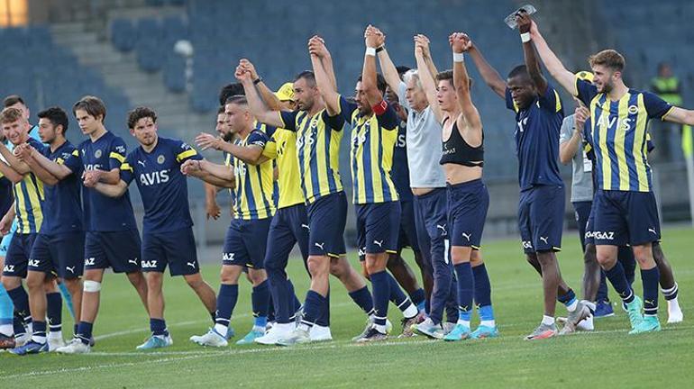 Fenerbahçede yeni transfer Emre Mor ilk kez oynadı Kalecinin hatası damga vurdu