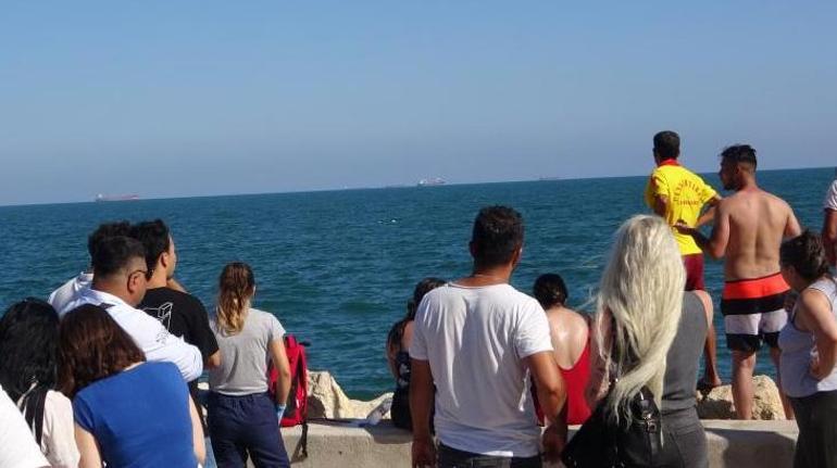 Mersinde can pazarı 4 genç ölümden döndü