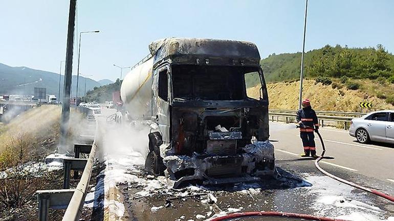 D-650’de TIR alev aldı, sürücü son anda kurtuldu