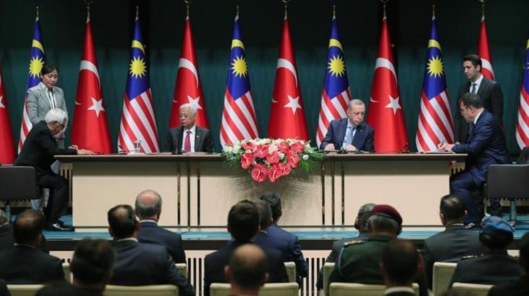 Türkiye-Malezya ilişkilerinde yeni dönem Cumhurbaşkanı Erdoğandan önemli açıklamalar