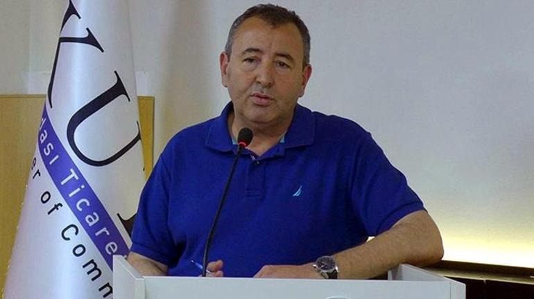Kuşadasında arife gününde plajlar doldu