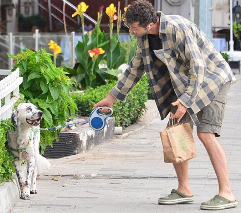 Yiğit Kirazcı köpeğini ikna etmeye çalıştı