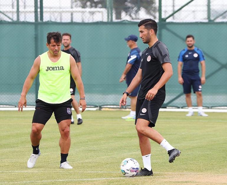 Emre Belözoğlu ve Nuri Şahin damgası Zidanevari hareket