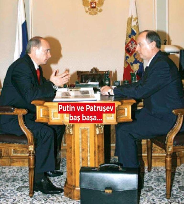 Putin’e fısıldayan..