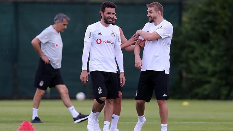 Beşiktaştan ayrılan Kerem Kalafat suskunluğunu bozdu Caner Erkin ve Gökhan Gönül sözleri