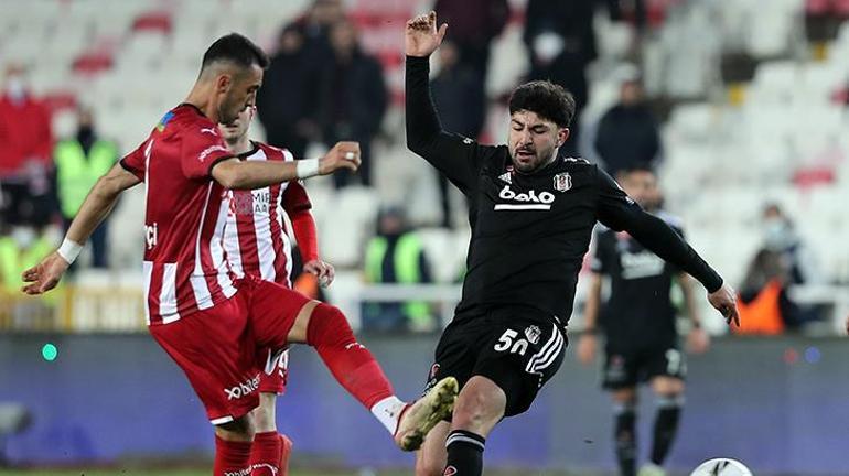 Beşiktaştan ayrılan Güven Yalçın, Serie A yolunda Transfer görüşmeleri başladı