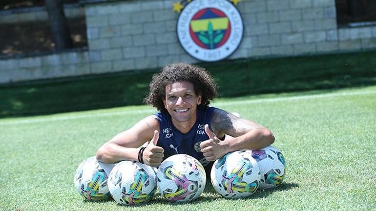 Acun Ilıcalı bir yıldıza daha kanca attı Fenerbahçeden 3. transfer, 4.5 milyon euro