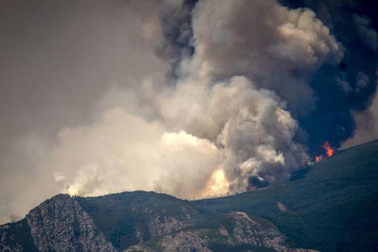 İspanya 3 gündür kabusu yaşıyor Yangının çıkış nedeniyle ilgili dikkat çeken açıklama