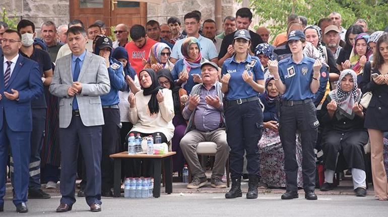 Kalp krizinden hayatını kaybeden polis için tören düzenlendi