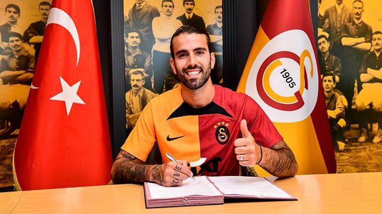Galatasaraydan 7 milyon poundluk transfer teklifi Orta sahaya sürpriz isim
