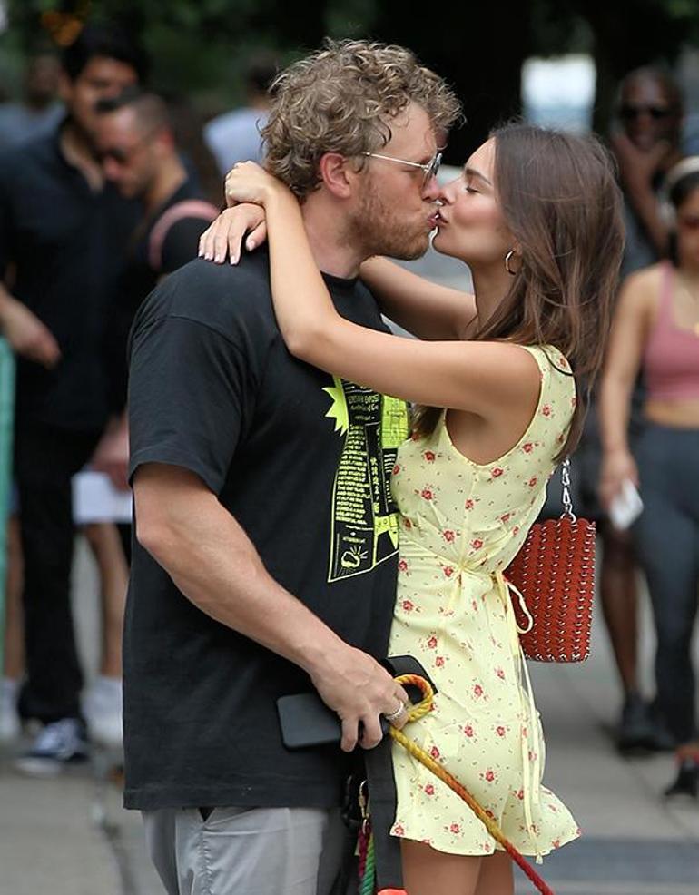 Emily Ratajkowski-Sebastian Bear-McClard çiftinden üzen haber