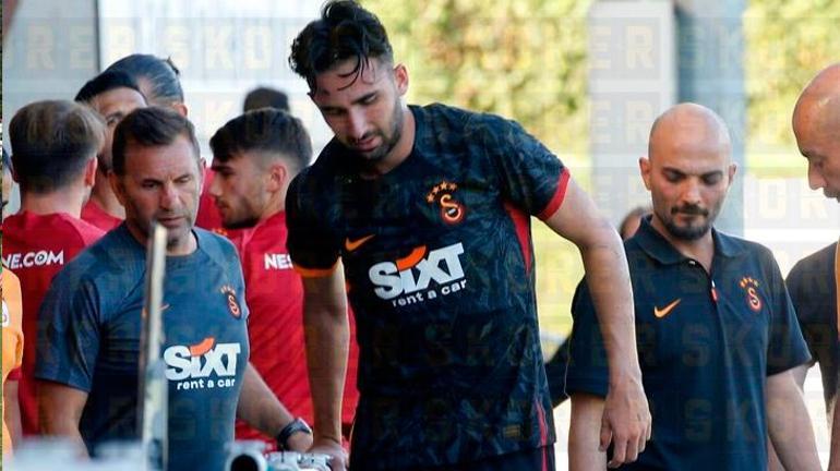 Galatasarayda Ömer Bayram çılgına döndü Okan Buruk sahaya daldı