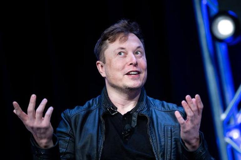 Elon Muskın babası Errol Musk: Sperm bağışlamamı isteyen bir şirket var