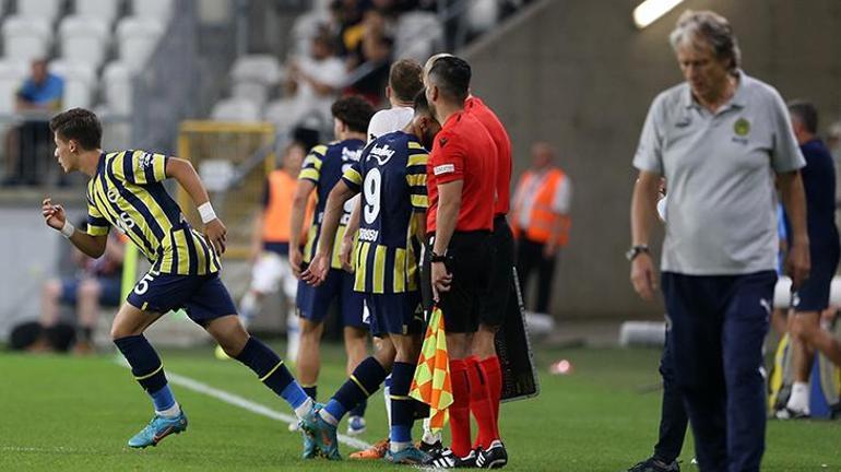 Dinamo Kiev maçı sonrası Fenerbahçenin yıldızına eleştiri Ciddi şekilde olumsuz etkiledi