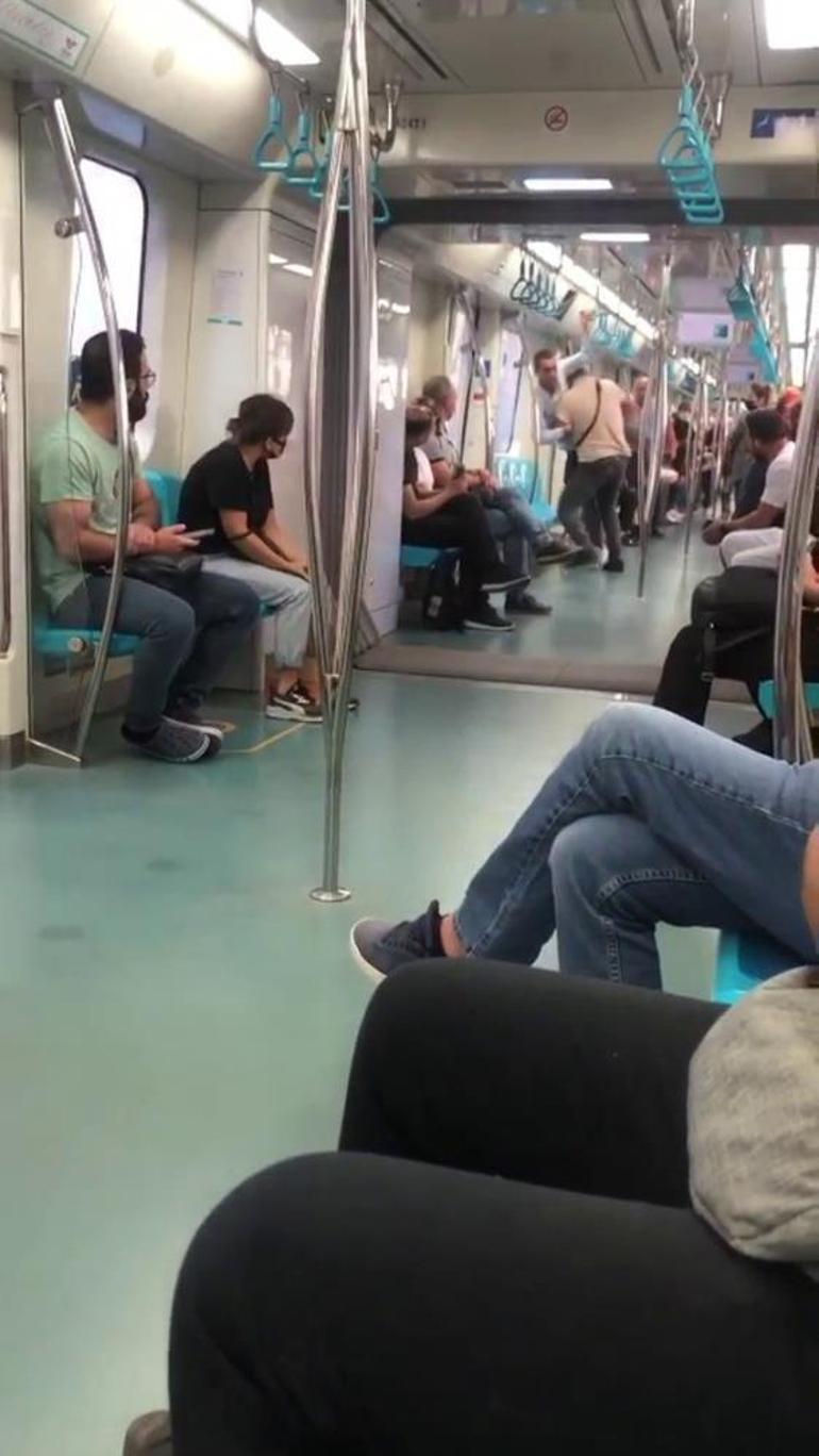 Metroda ringi aratmayan kavga