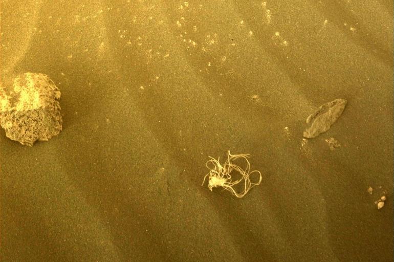NASAnın Marsta yakaladığı gizemli nesne 4 günde kayıplara karıştı