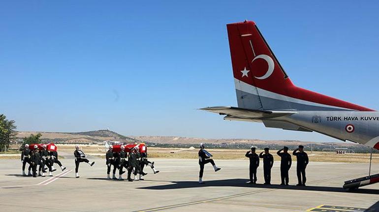 Fırat Kalkanı ve Pençe 1-2 Harekat bölgelerinde 3 asker şehit oldu