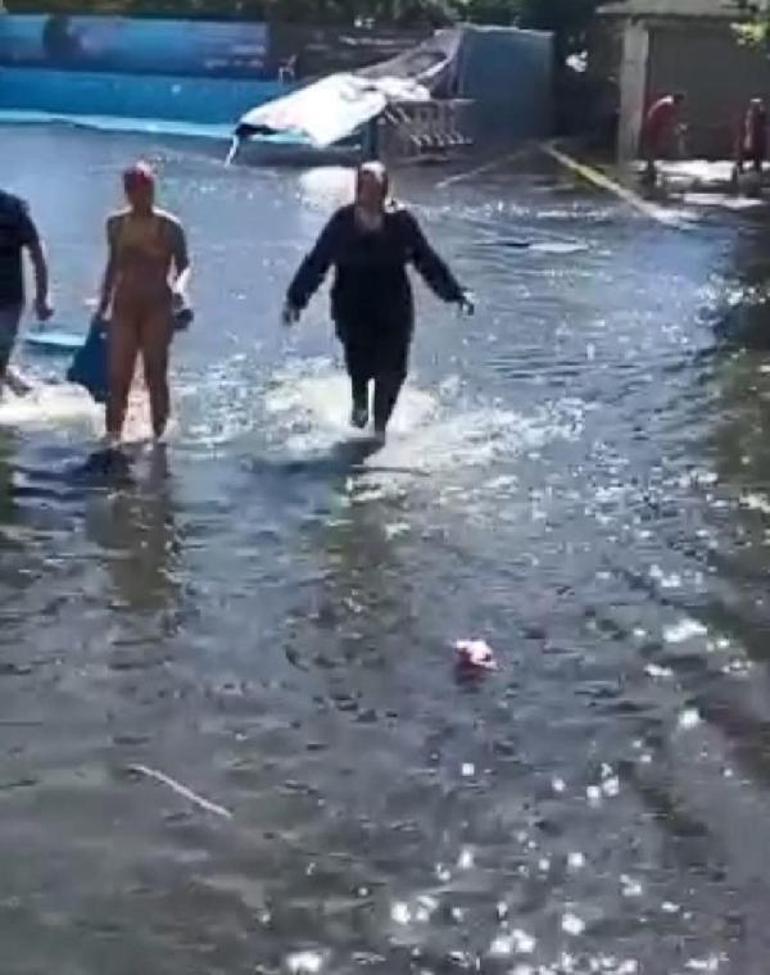İstanbulda havuz patladı Tsunami gibiydi
