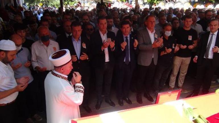 İBB Başkanı İmamoğlu, Murat Ongunun babasının cenazesine katıldı